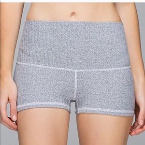 Lululemon boogie shorts